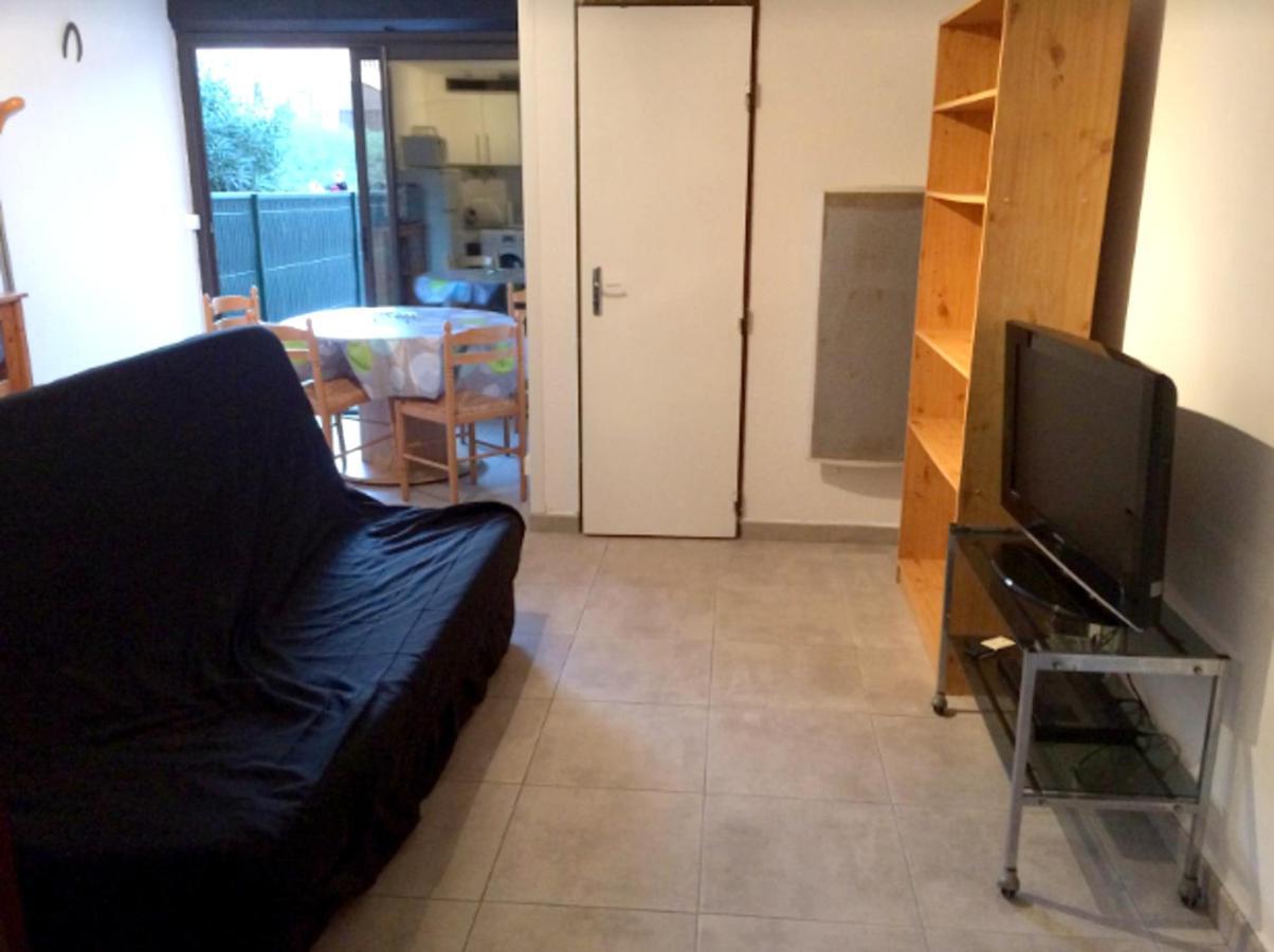 Appartement Charmant A Canet En Roussillon 36 M² Piscine Partagee מראה חיצוני תמונה