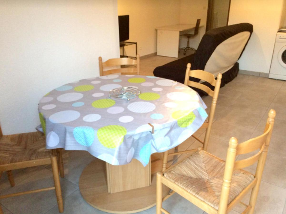 Appartement Charmant A Canet En Roussillon 36 M² Piscine Partagee מראה חיצוני תמונה