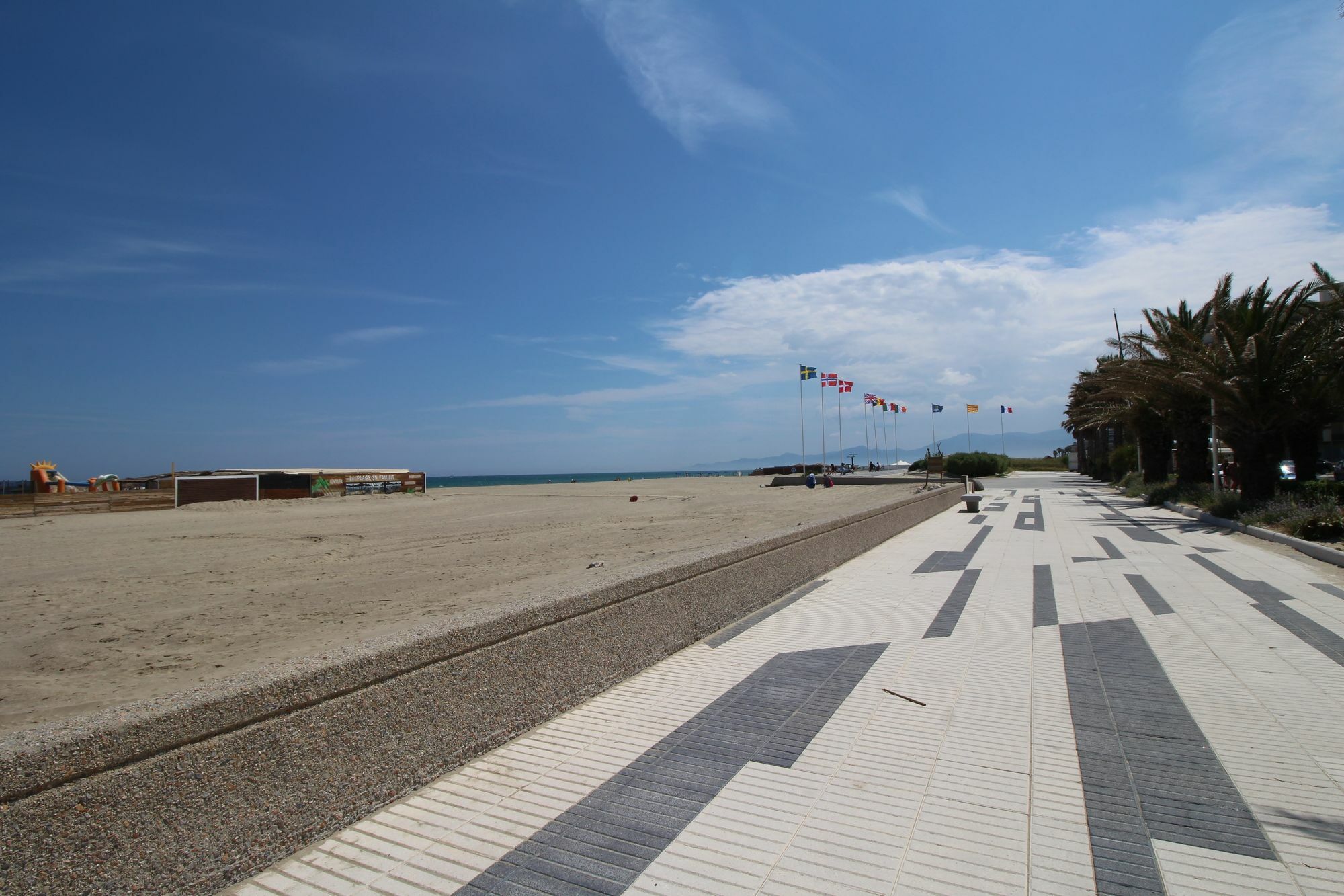 Appartement Charmant A Canet En Roussillon 36 M² Piscine Partagee מראה חיצוני תמונה